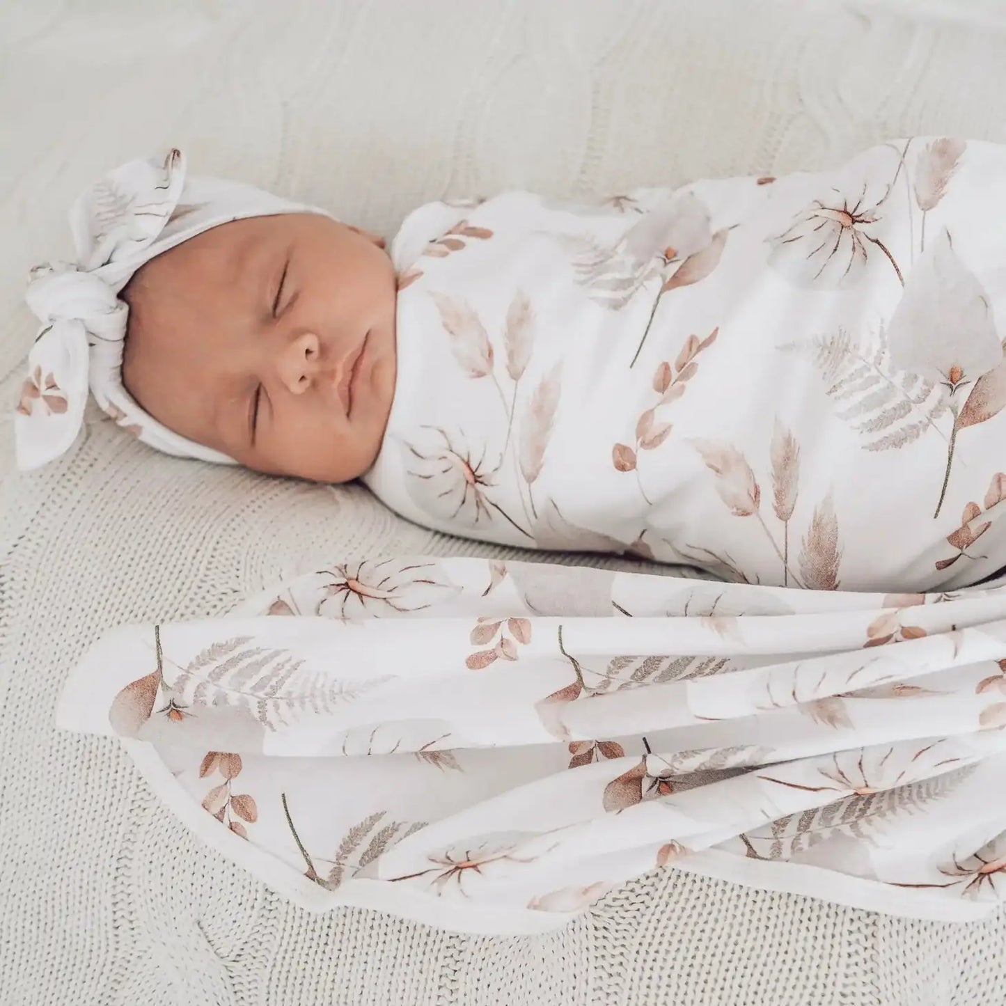Porcelain Jersey Swaddle Stretch Wrap & Top Knot Set