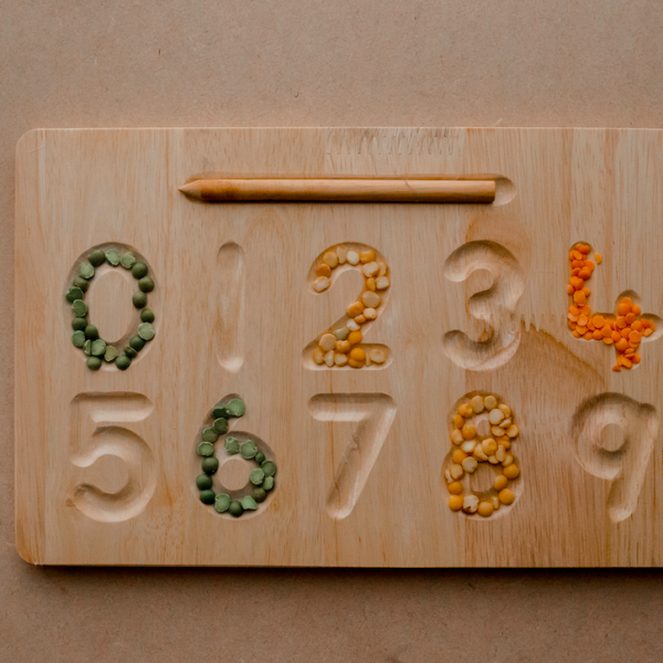 QTOYS Number Tracing Board